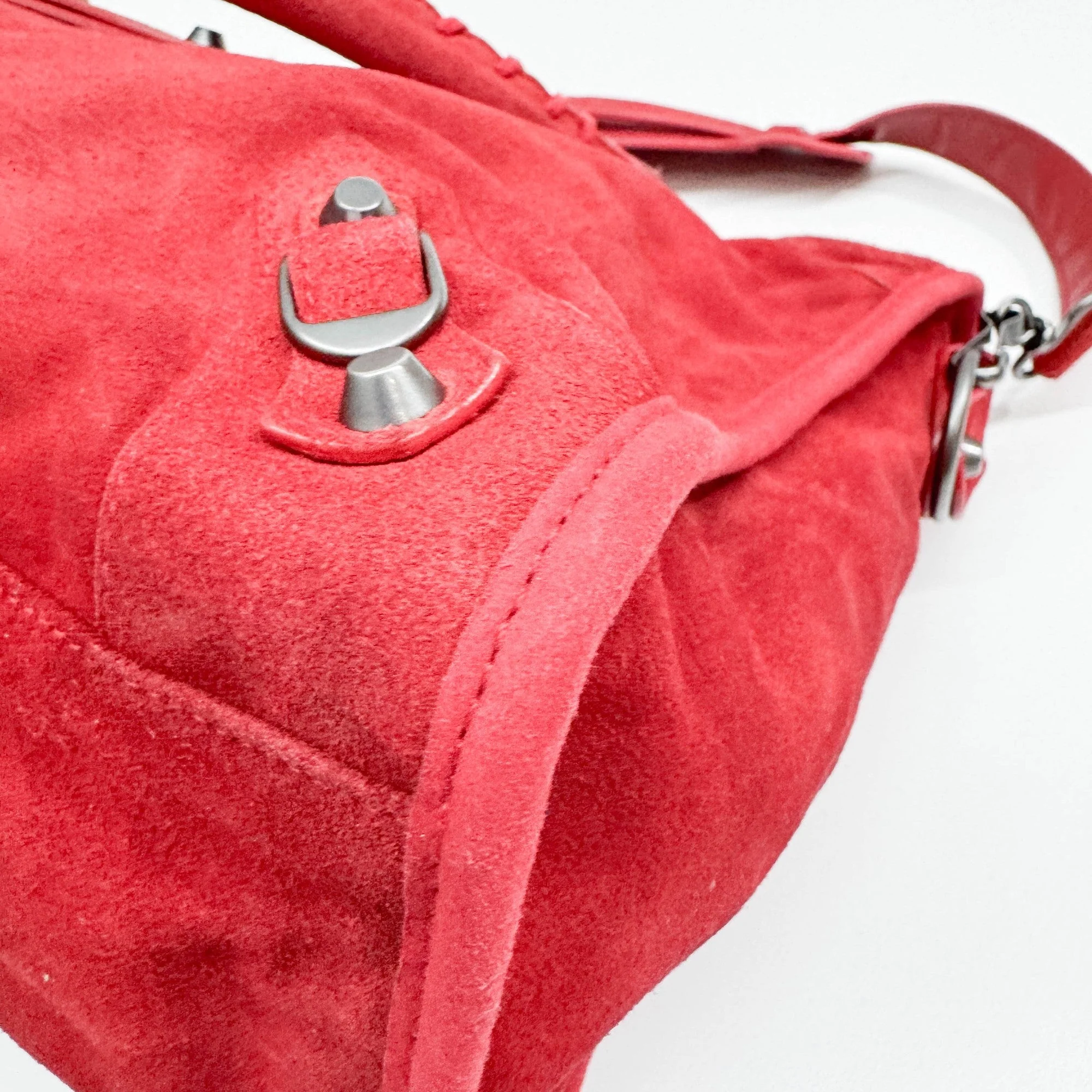 The City Red Suede Two Way Bag - Image 10