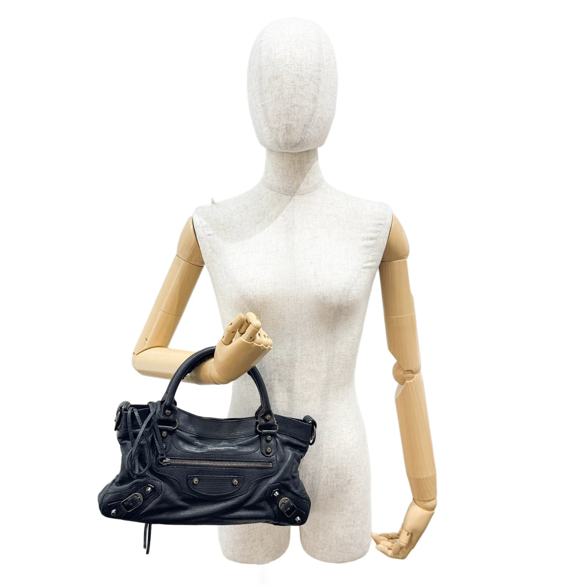 The First Black Lizard Embossed Leather Hand Bag - Image 3