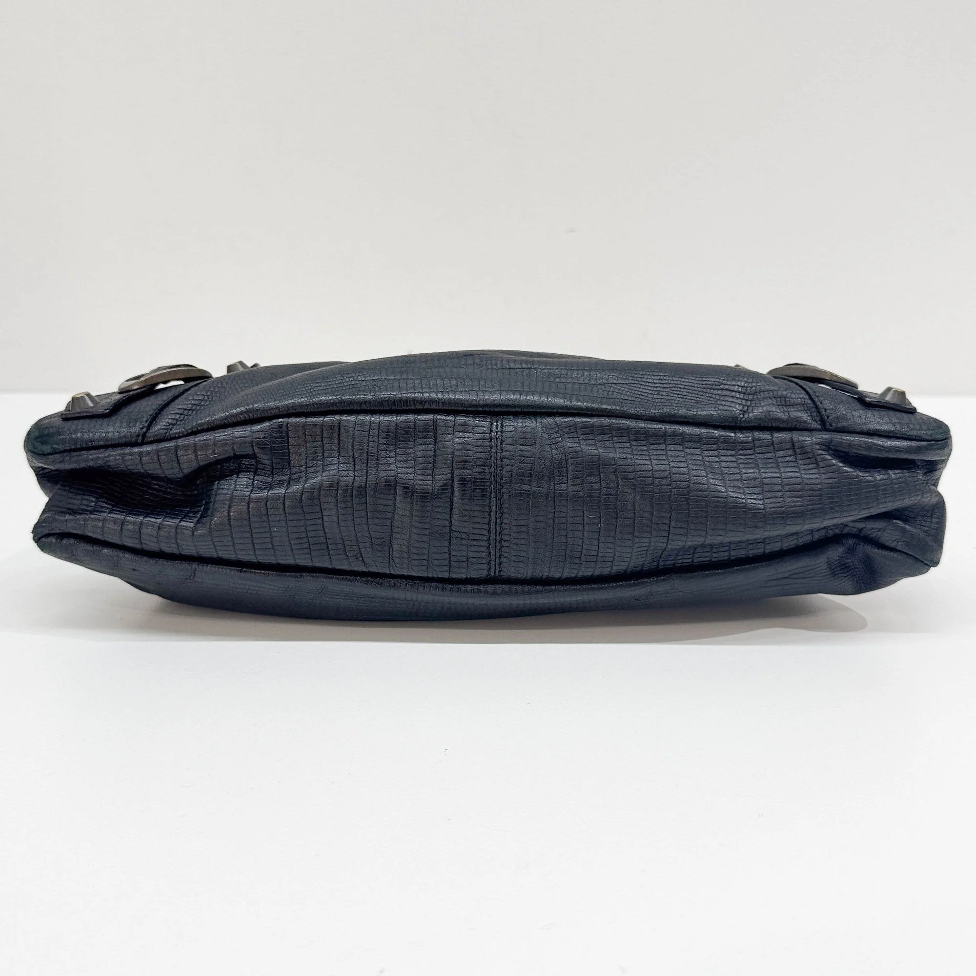 The First Black Lizard Embossed Leather Hand Bag - Image 7