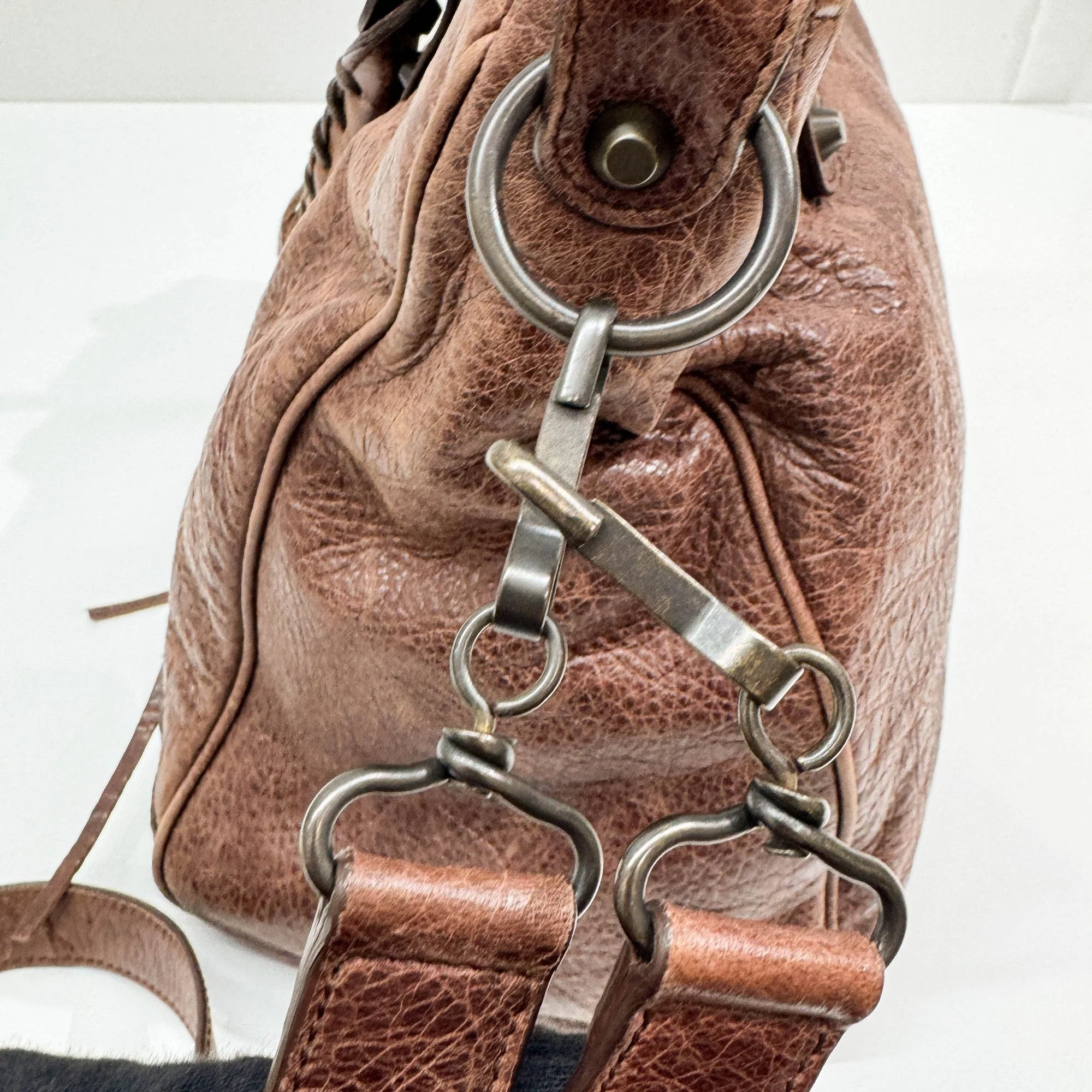 Velo Brown Leather Two Way Bag - Image 15