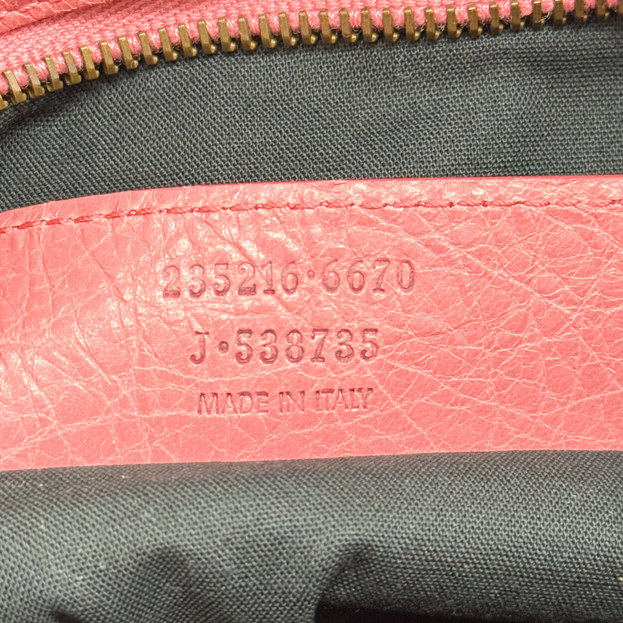 Velo Grenadine Pink Leather Two Way Bag - Image 14