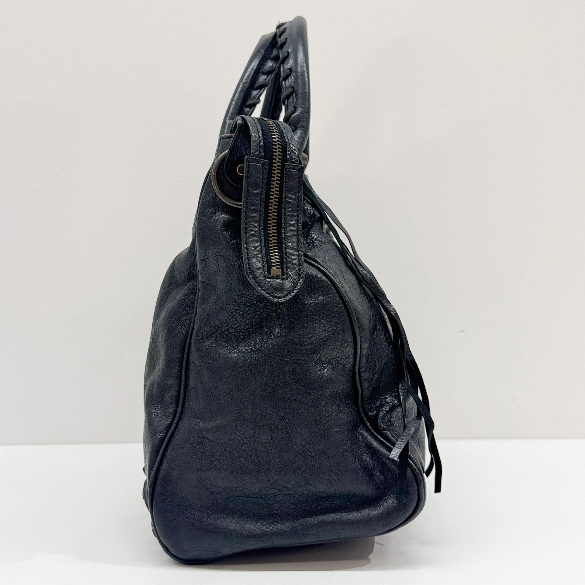 Velo Leather Two Way Bag - Image 5