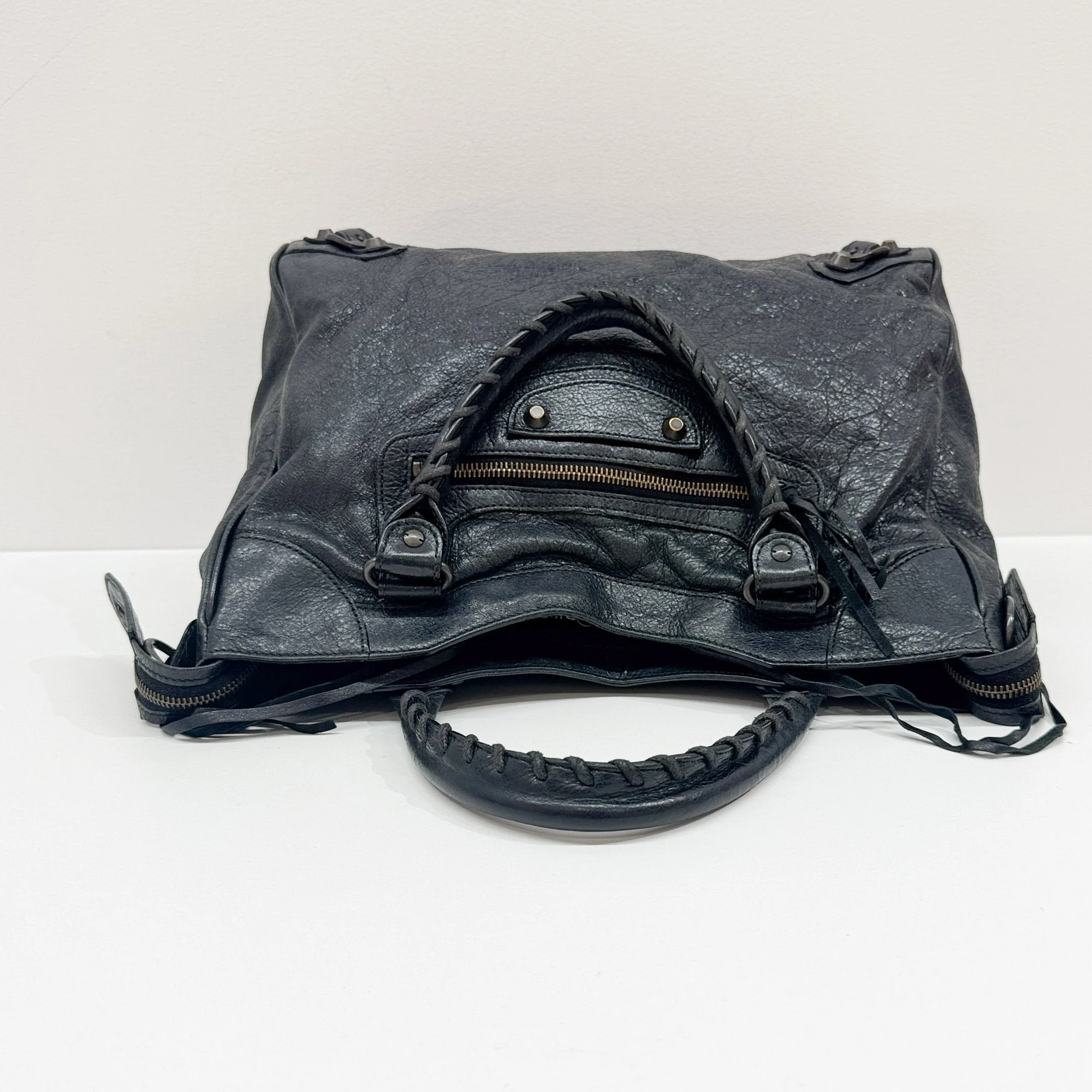 Velo Leather Two Way Bag - Image 7