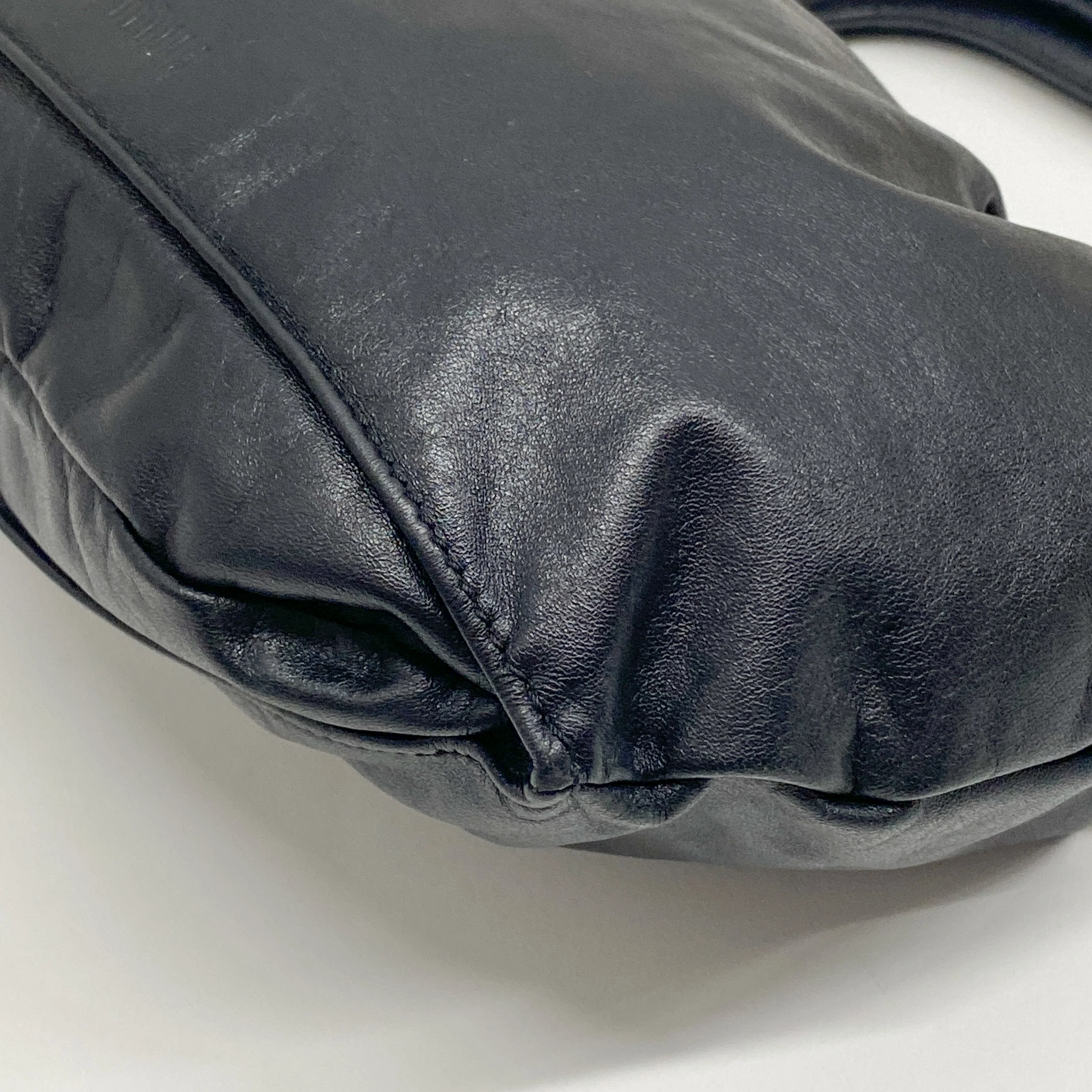 Vintage Black Leather Hand Bag - Image 9