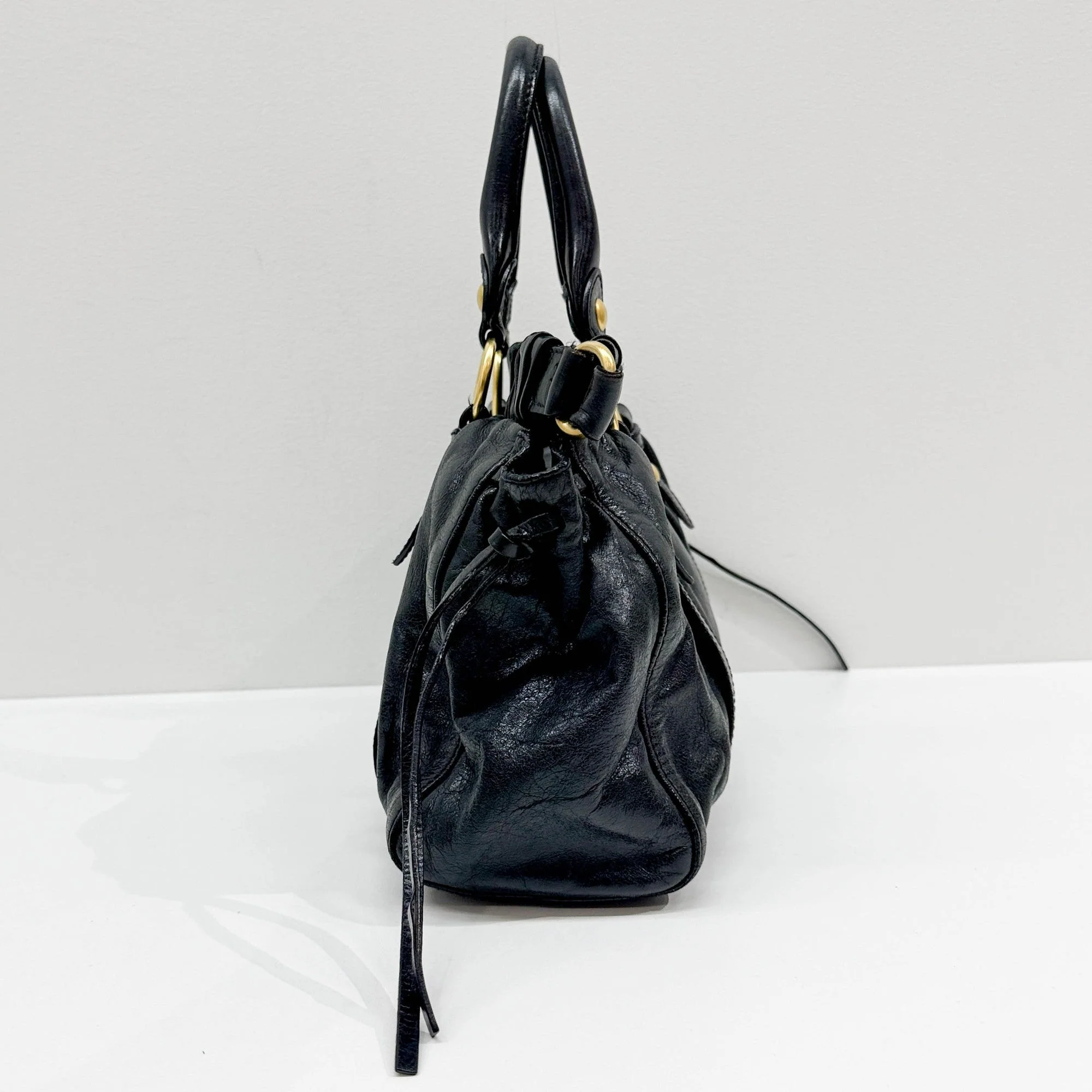 Vitello Black Leather Two Way Bag - Image 5
