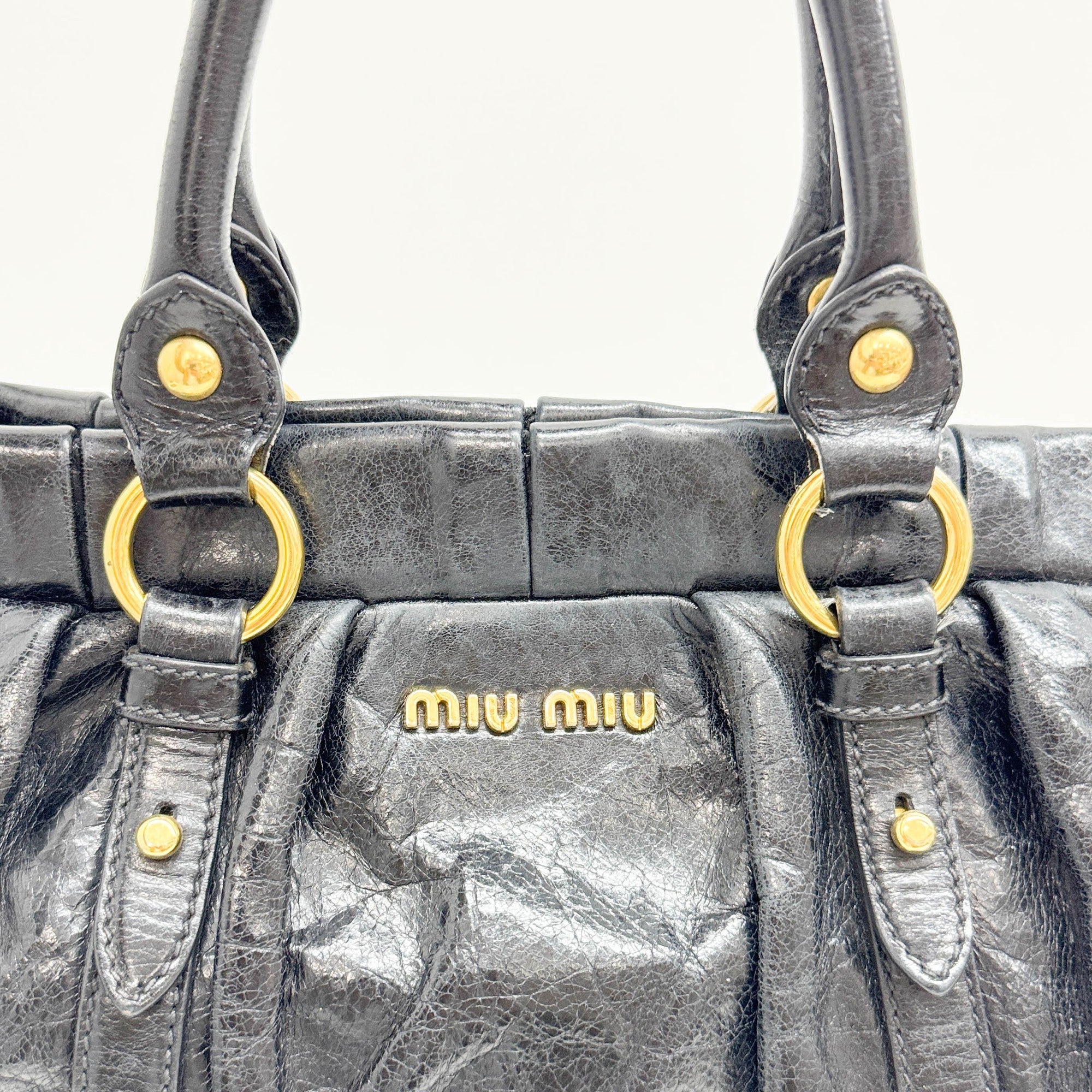 Vitello Black Leather Two Way Bag - Image 9