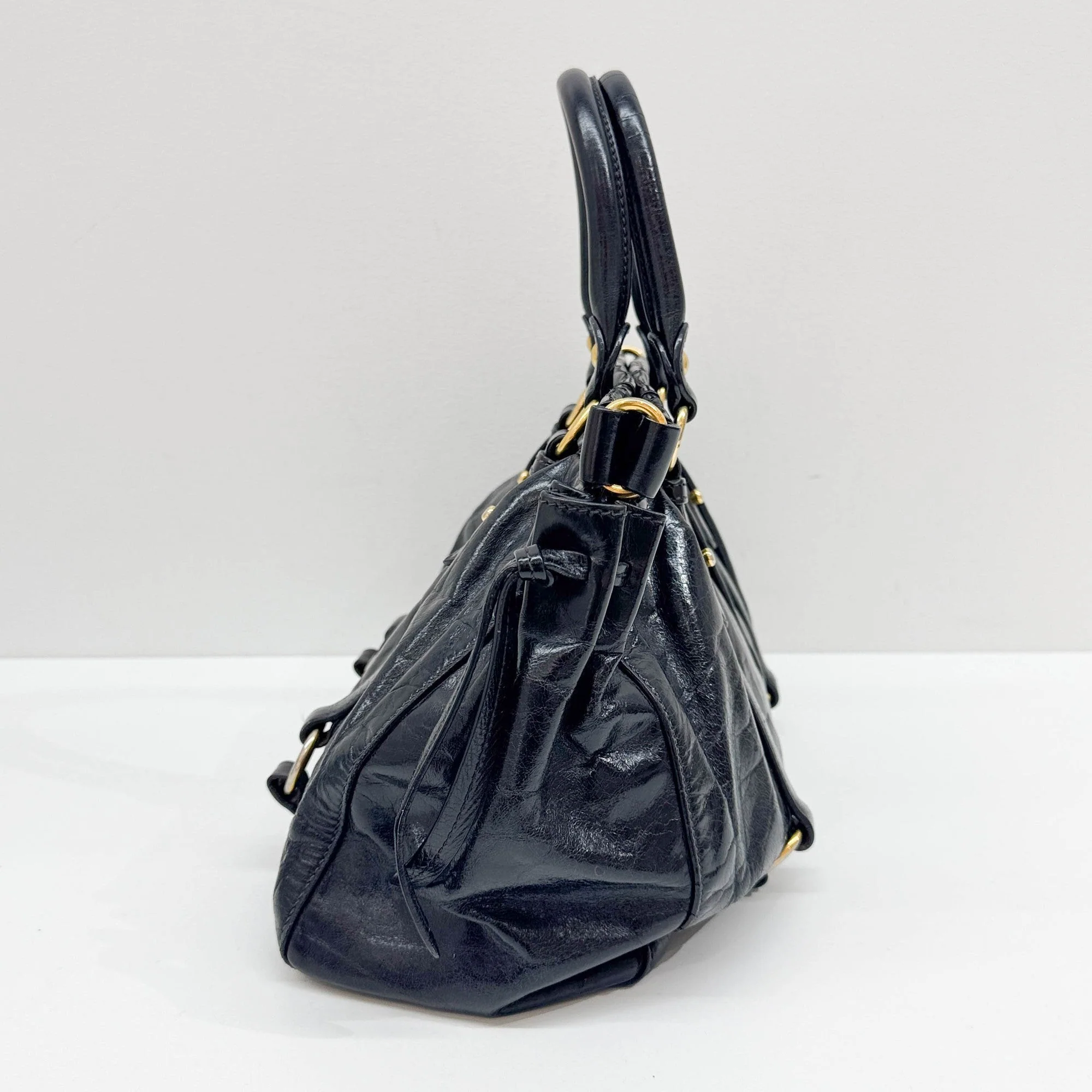 Vitello Black Leather Two Way Bag - Image 5