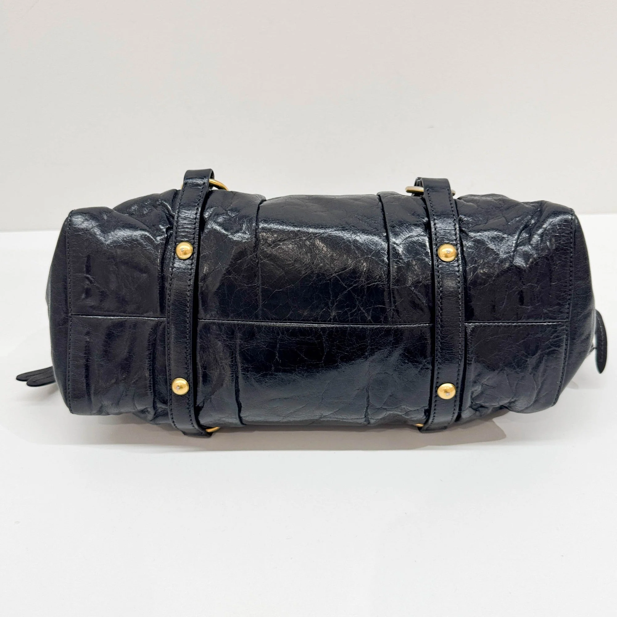 Vitello Black Leather Two Way Bag - Image 8