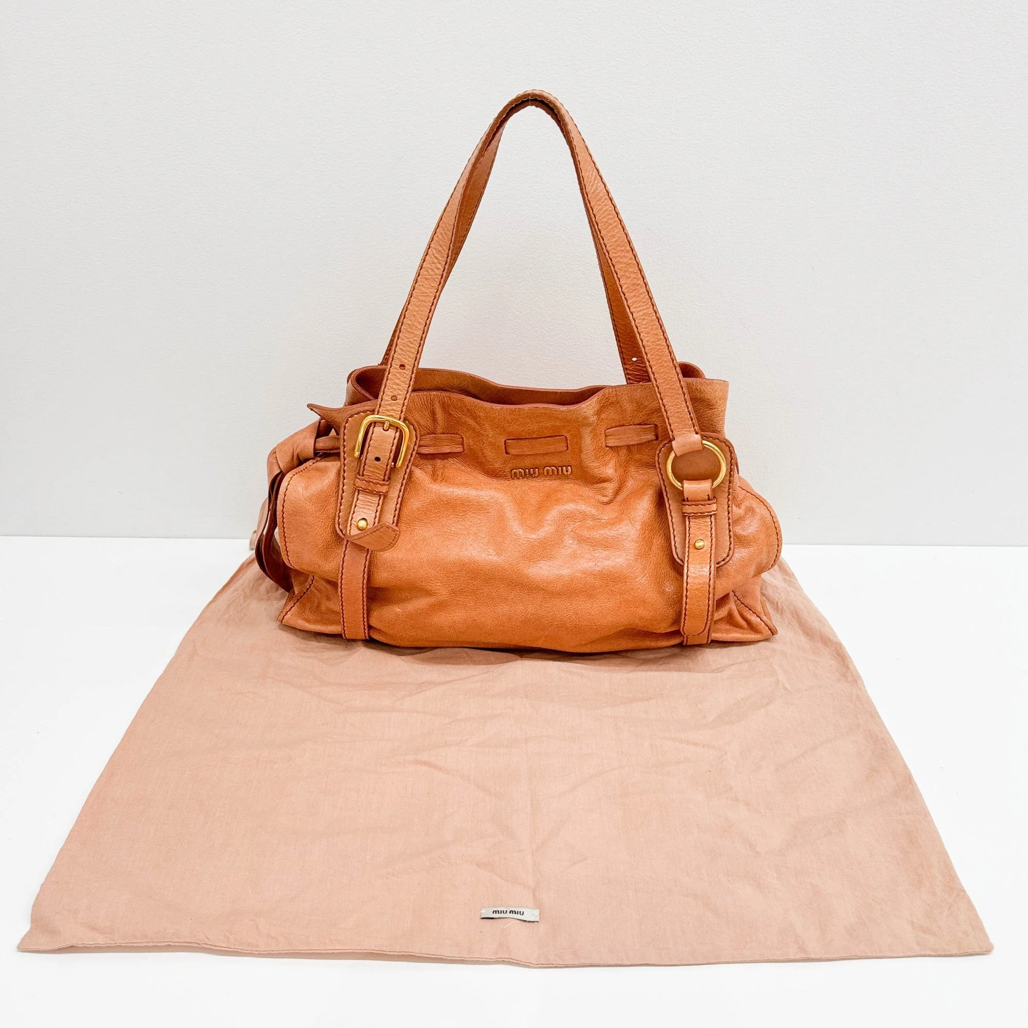 Vitello Lux Bow Bag Orange Leather Shoulder Bag - Image 4