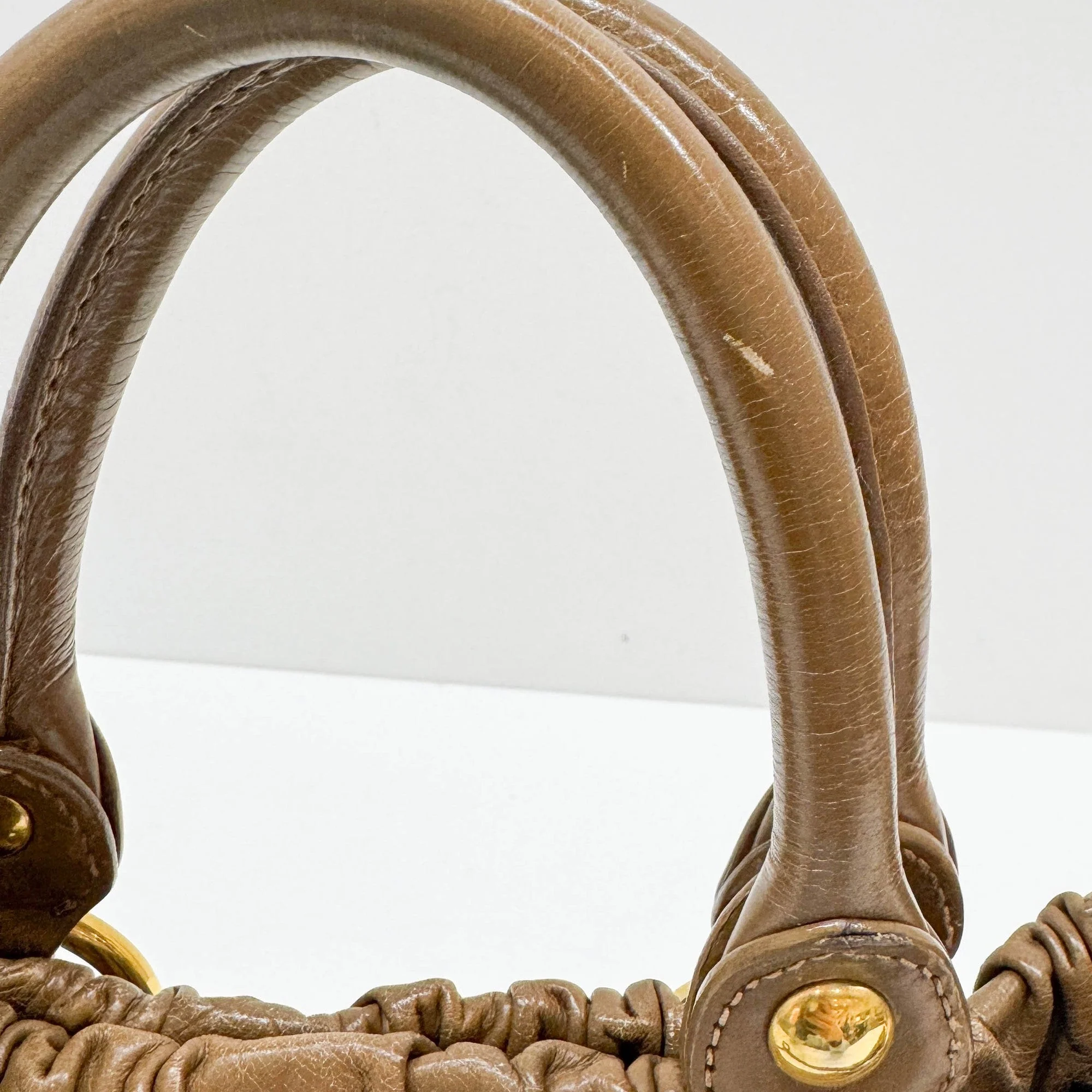 Vitello Tan Leather Two Way Bag - Image 15